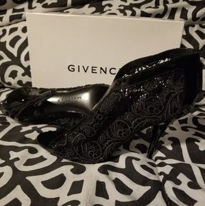 Givenchy black patent and lace peep toe pumps.